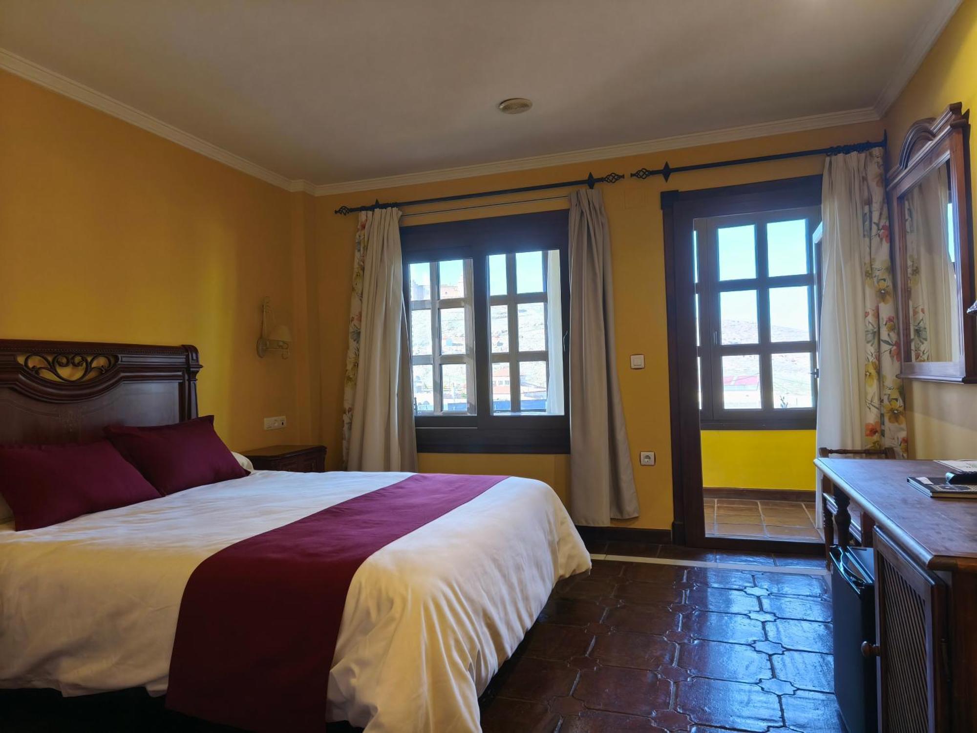 Hospederia Del Zenete Hotel La Calahorra Exterior foto